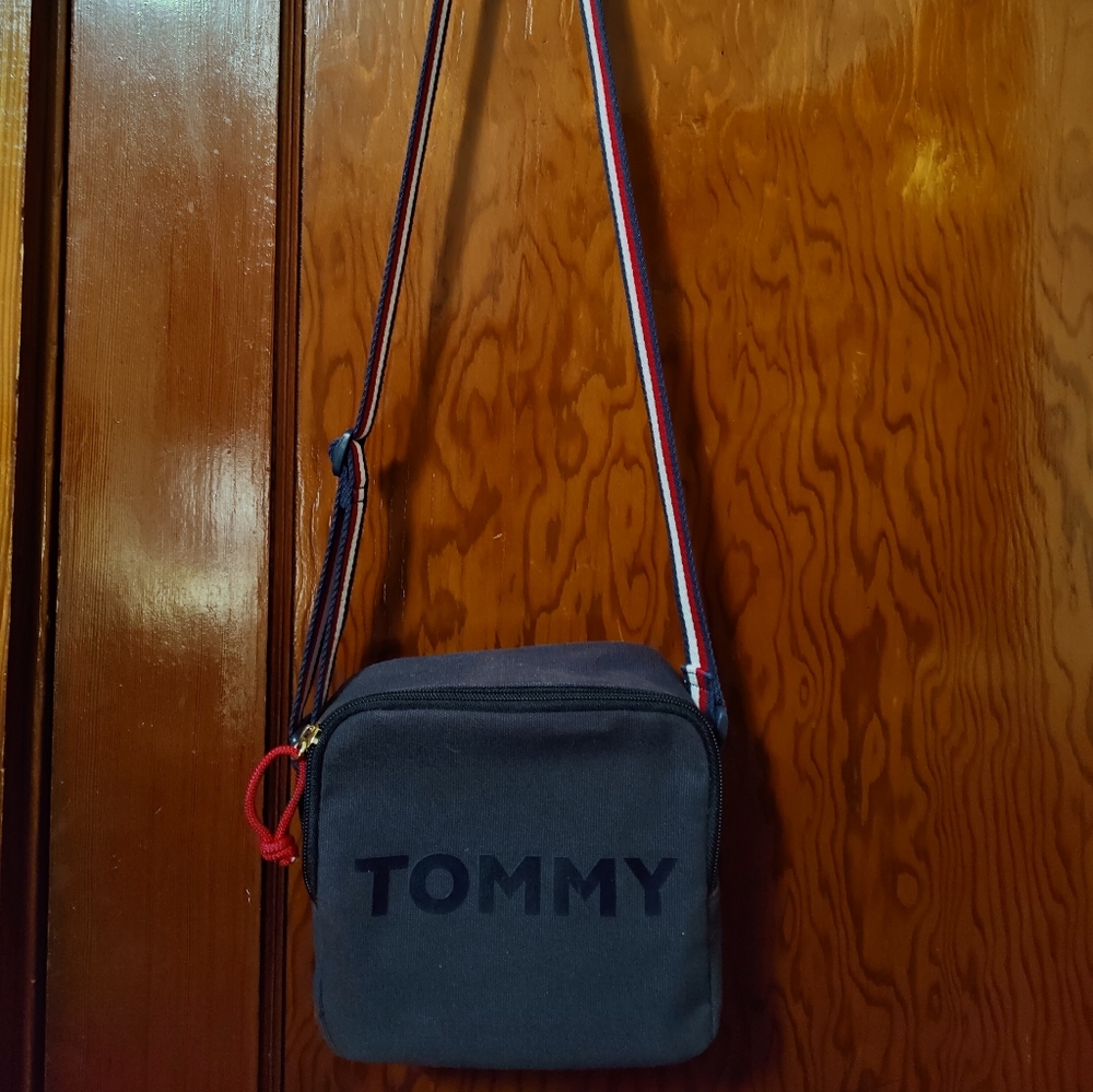 Tommy across body bag